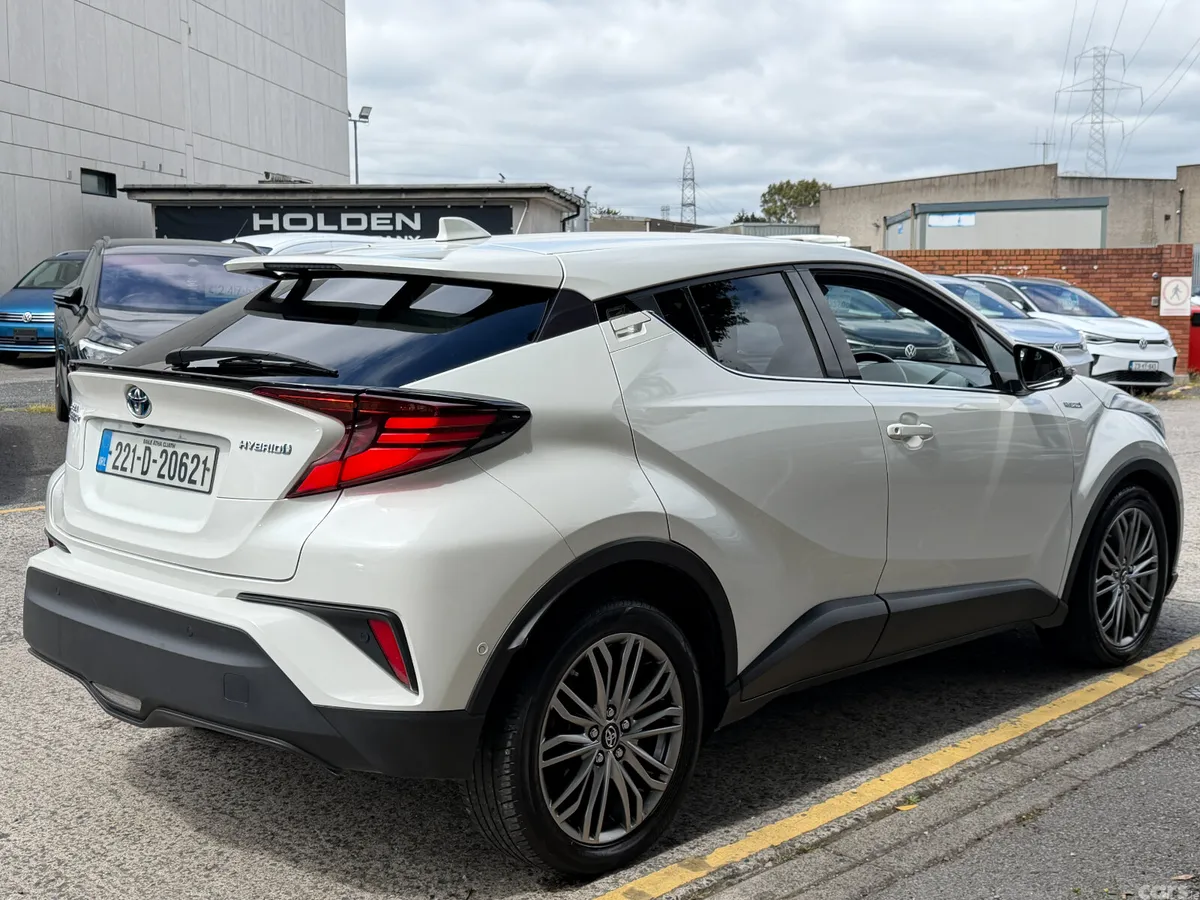 Toyota C-HR Hatchback, Petrol Hybrid, 2022, White