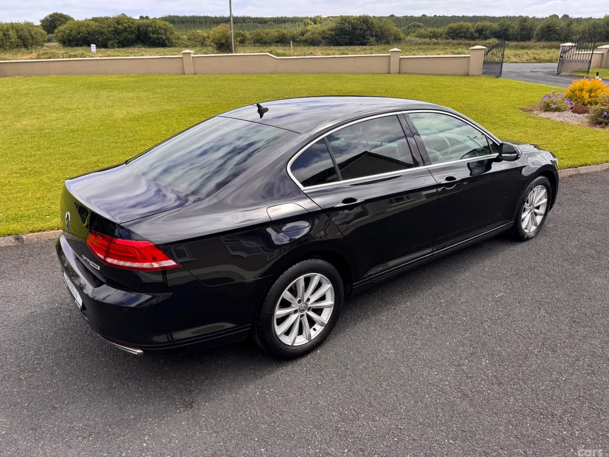 Volkswagen Passat Saloon, Diesel, 2017, Black
