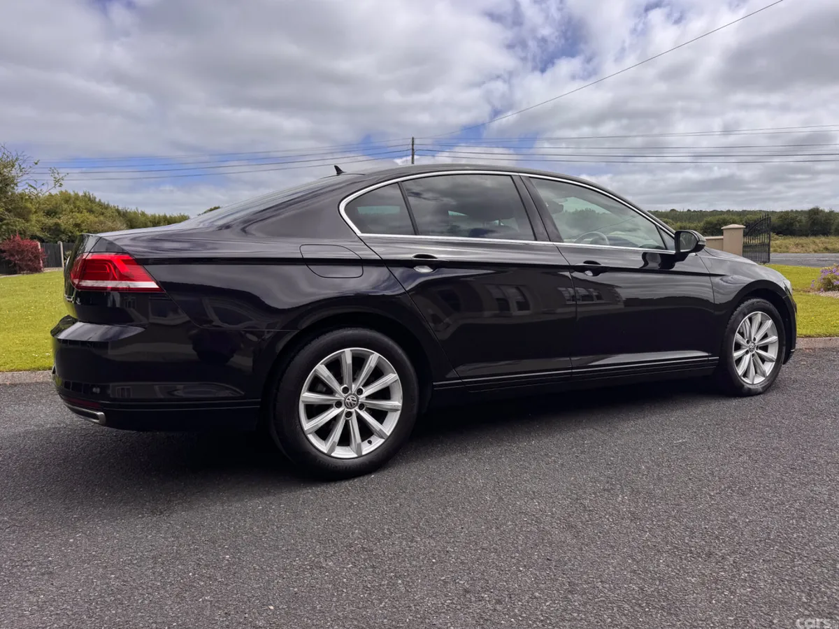 Volkswagen Passat Saloon, Diesel, 2017, Black