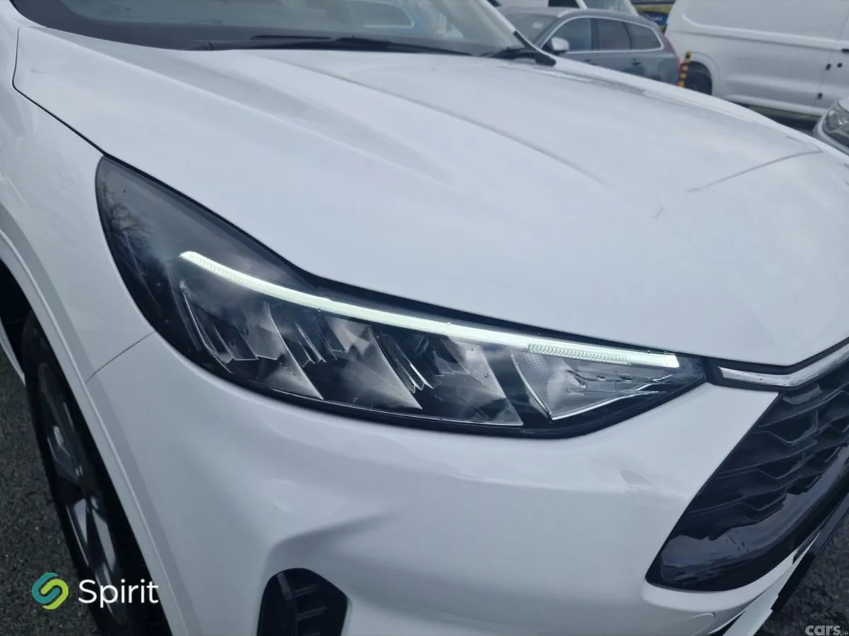 Ford Kuga SUV, Petrol Plug-in Hybrid, 2026, White