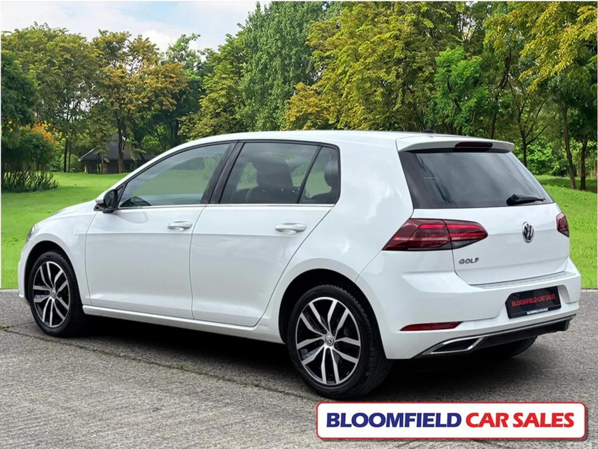 Volkswagen Golf Hatchback, Petrol, 2019, White