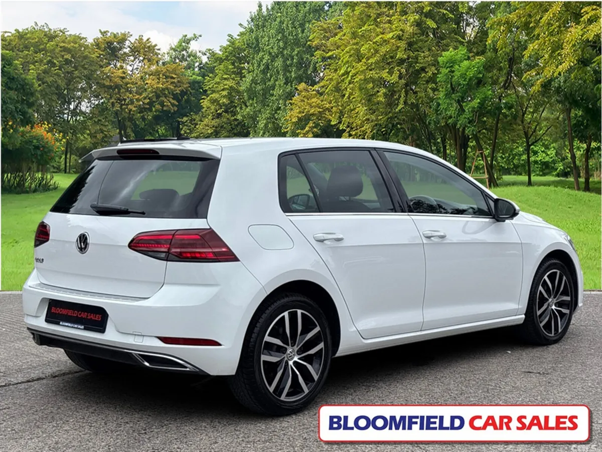 Volkswagen Golf Hatchback, Petrol, 2019, White
