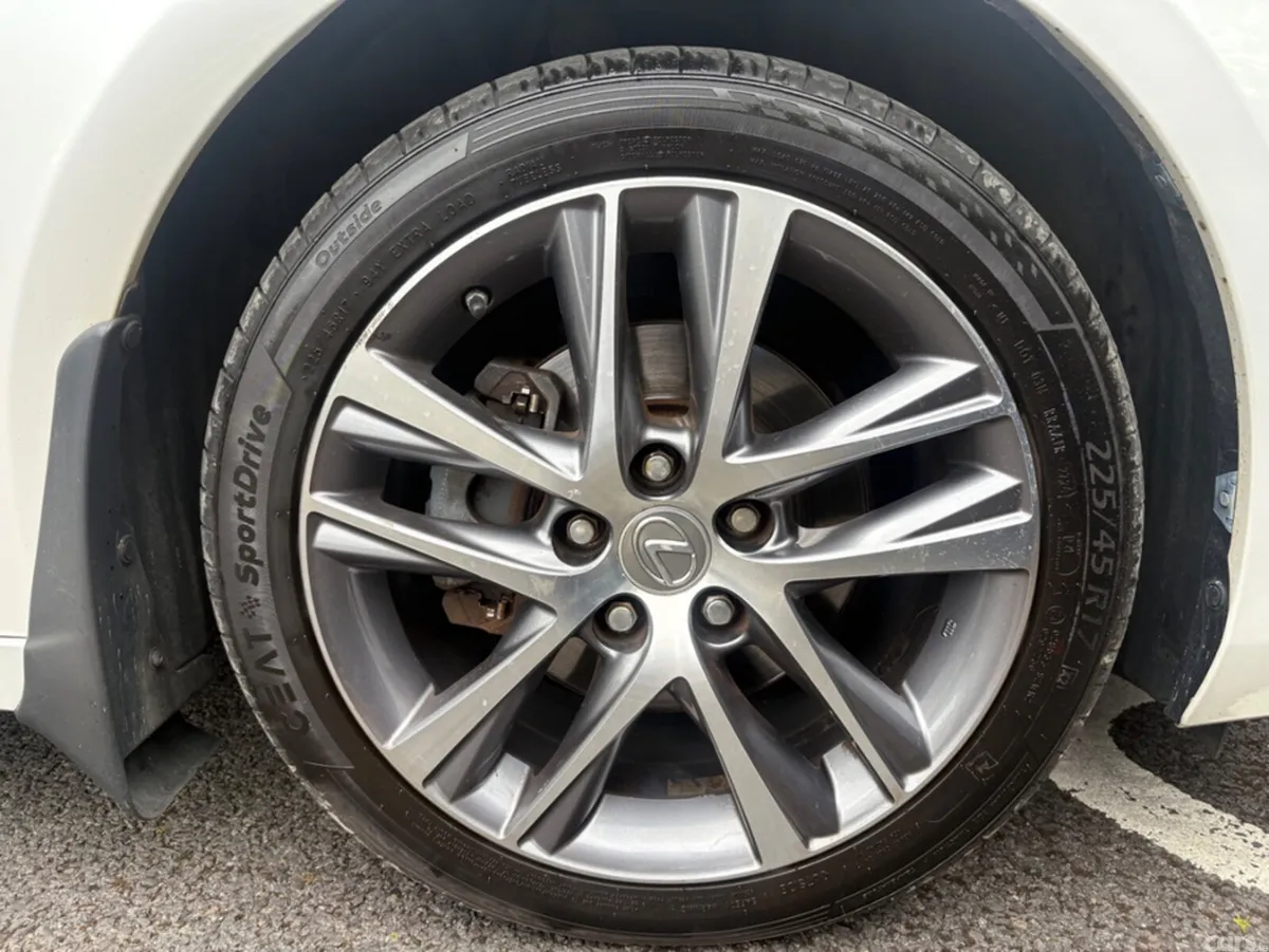 Lexus IS Saloon, Petrol Hybrid, 2018, White