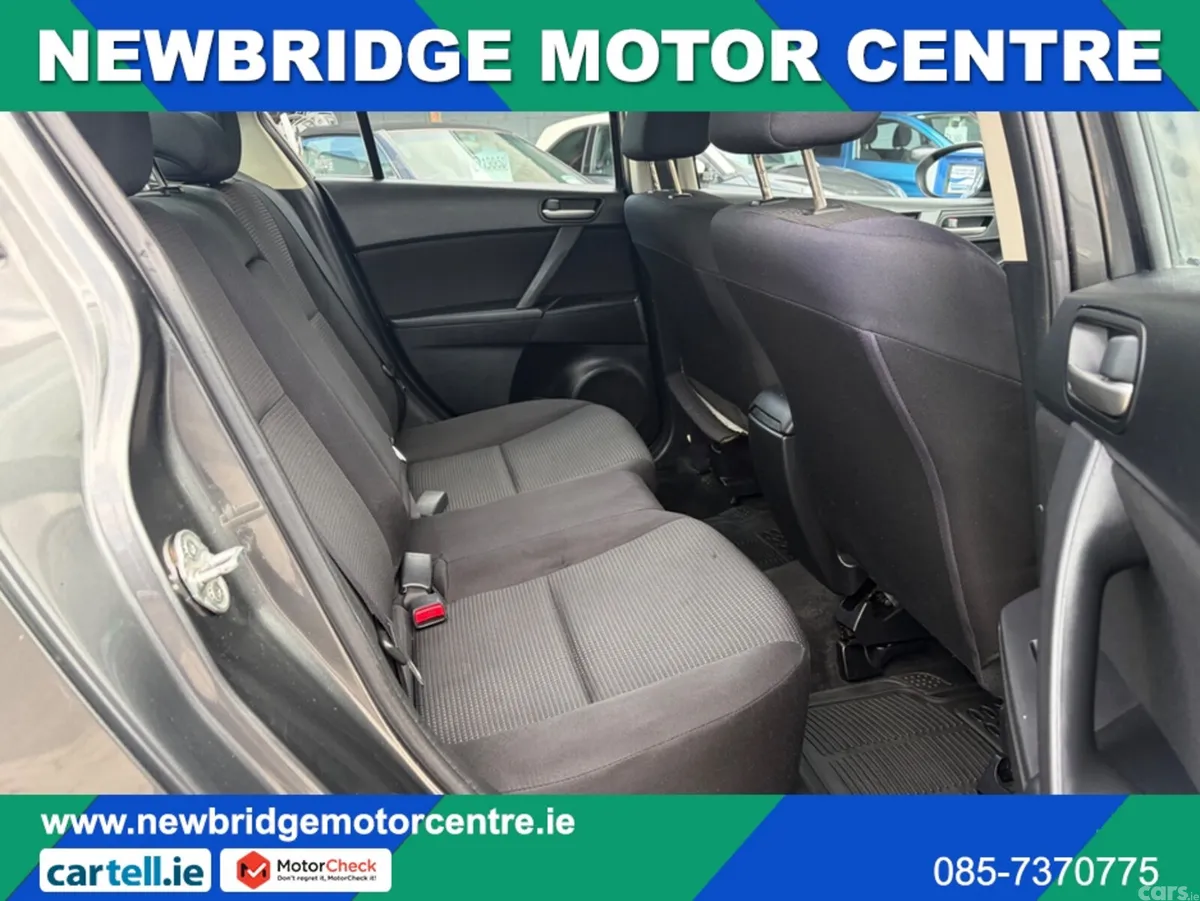 Mazda Mazda3 Saloon, Diesel, 2012, Grey