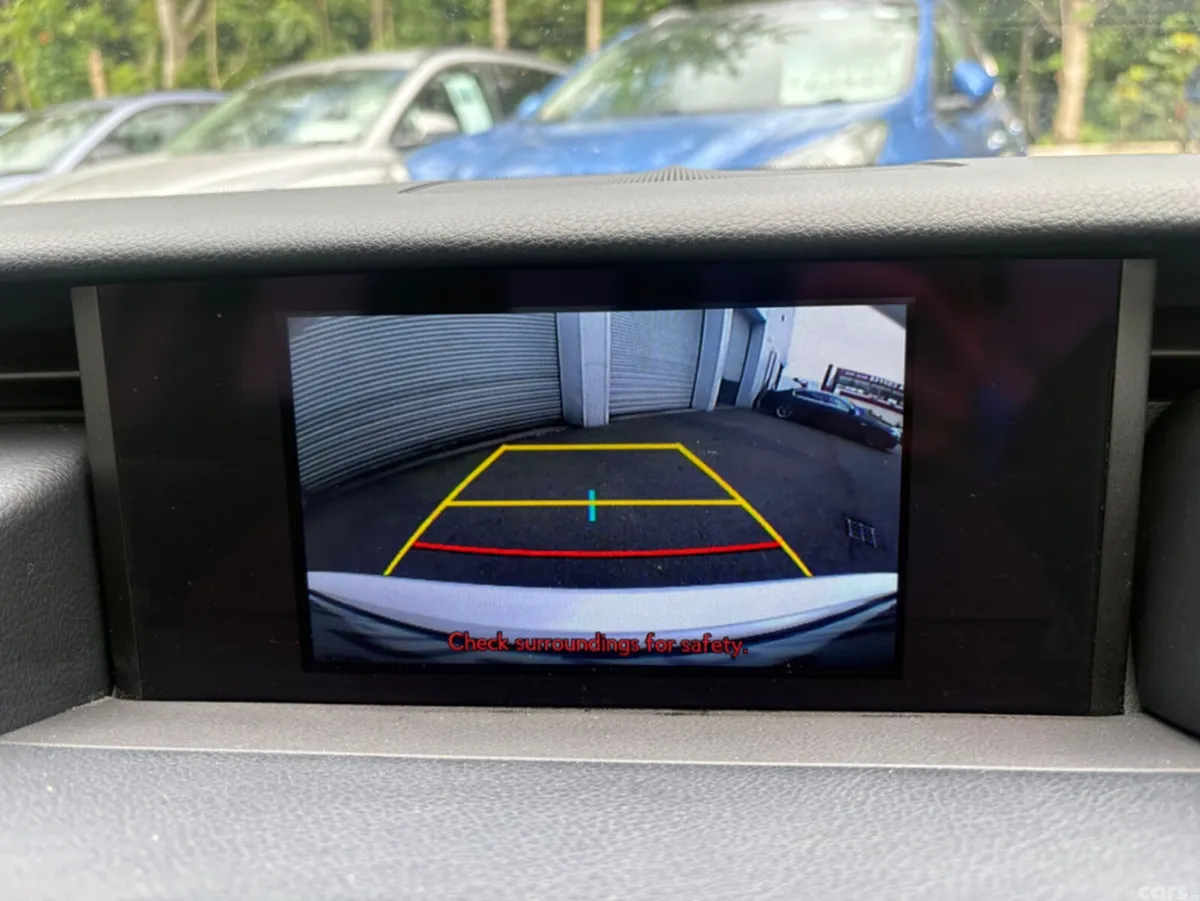 Lexus IS Saloon, Petrol Hybrid, 2018, White