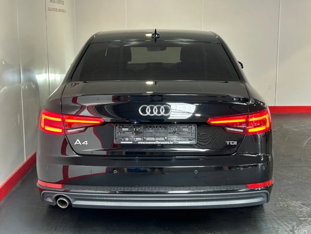 Audi A4 Saloon, Diesel, 2017, Black