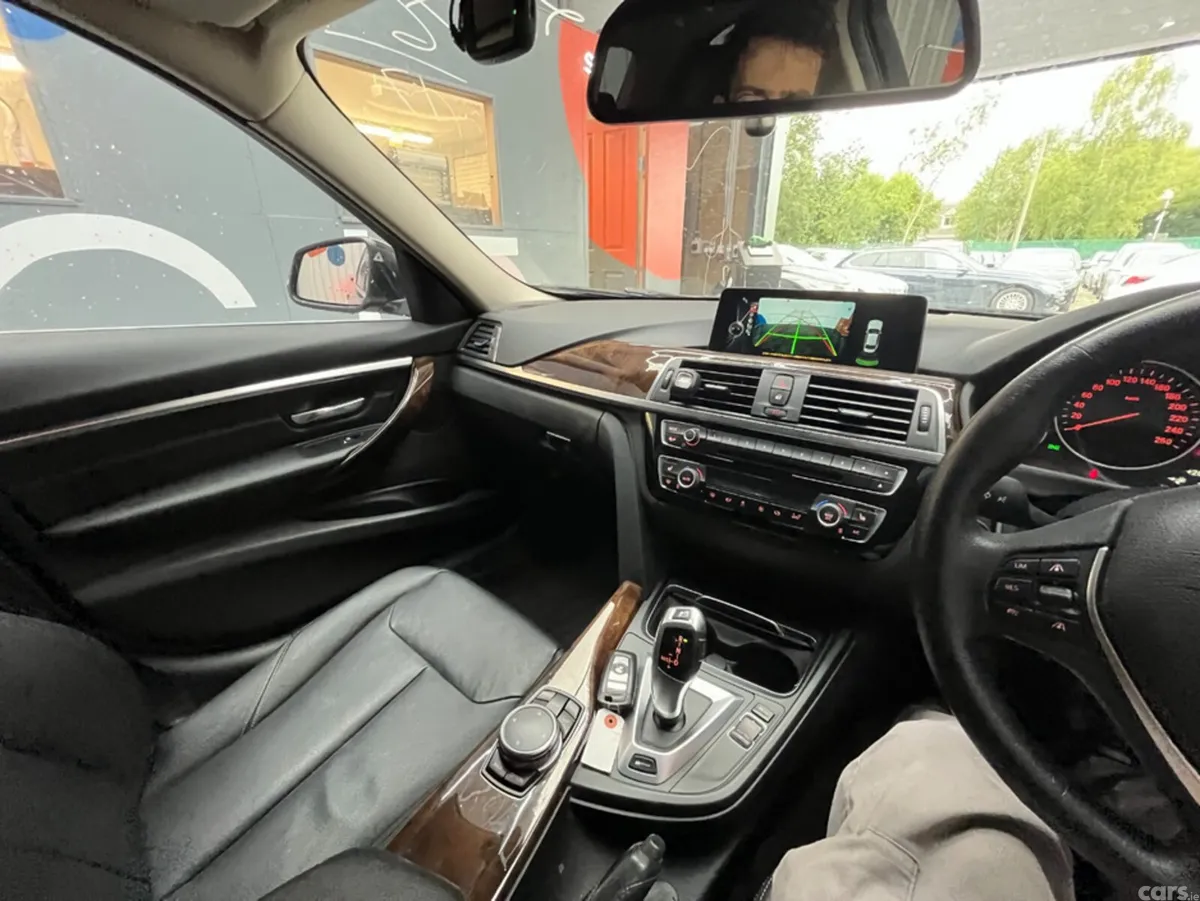 BMW 3-Series Saloon, Petrol Plug-in Hybrid, 2017, Black