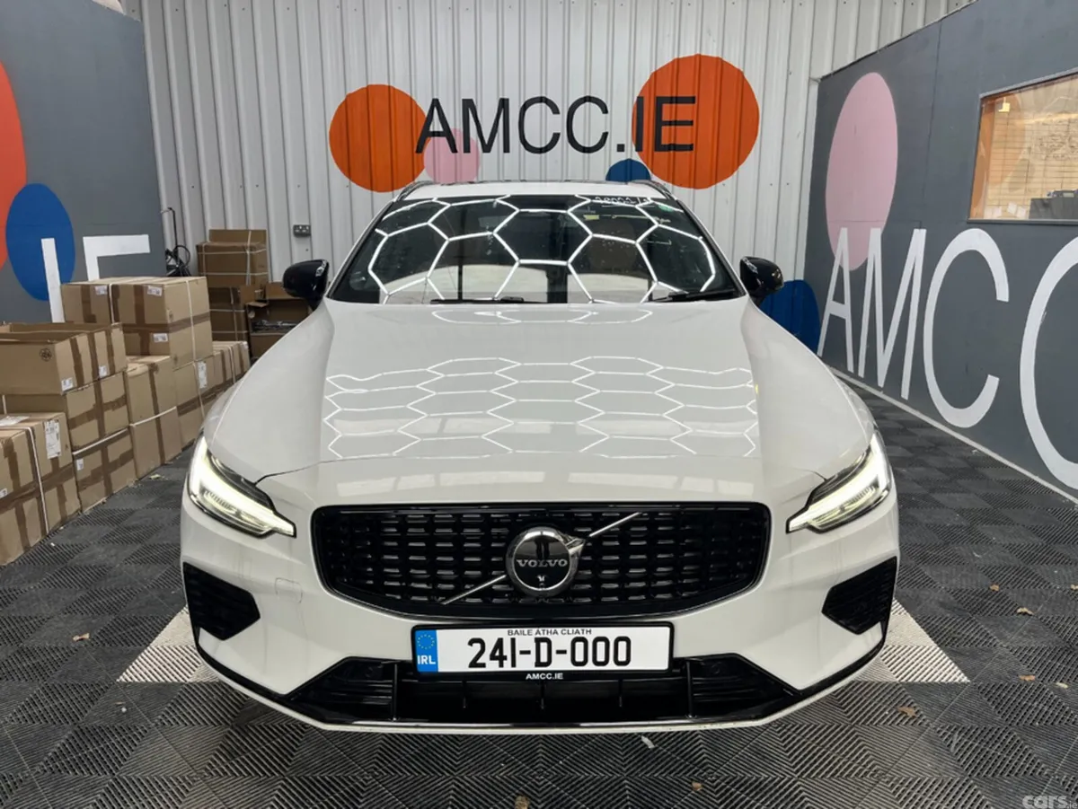 Volvo V60 Saloon, Petrol Plug-in Hybrid, 2024, White