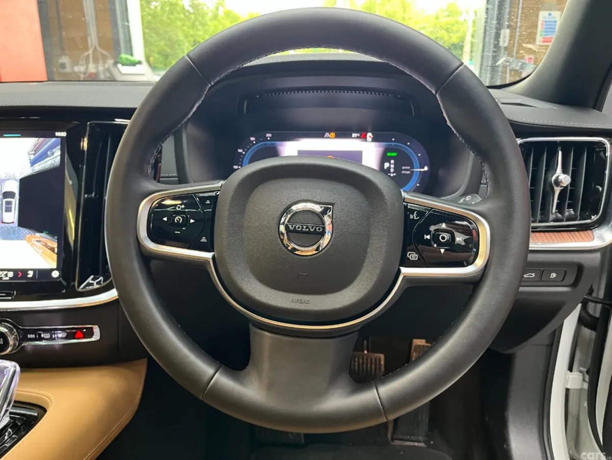 Volvo V60 Saloon, Petrol Plug-in Hybrid, 2024, White