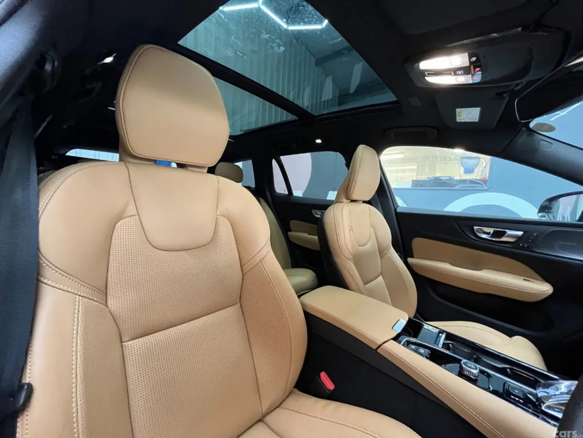 Volvo V60 Saloon, Petrol Plug-in Hybrid, 2024, White