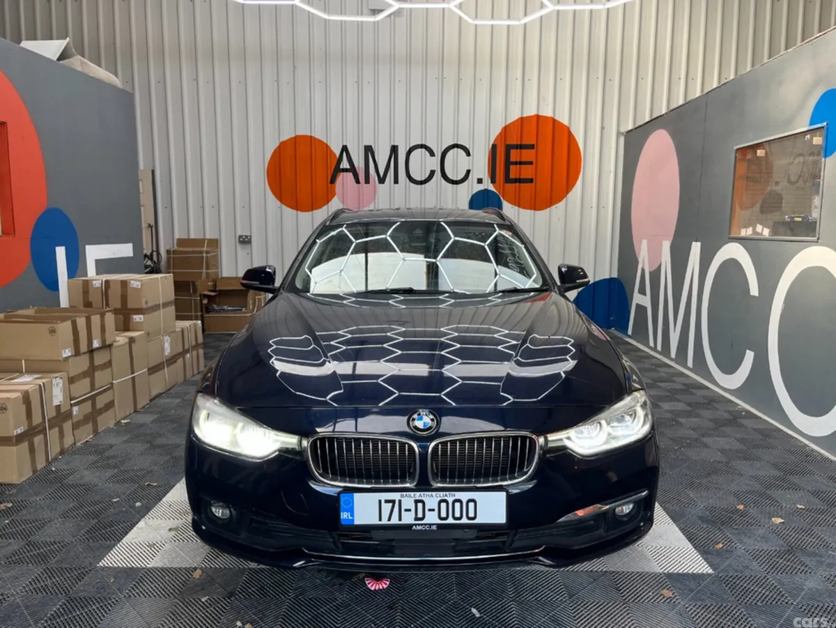 BMW 3-Series Estate, Diesel, 2017, Blue