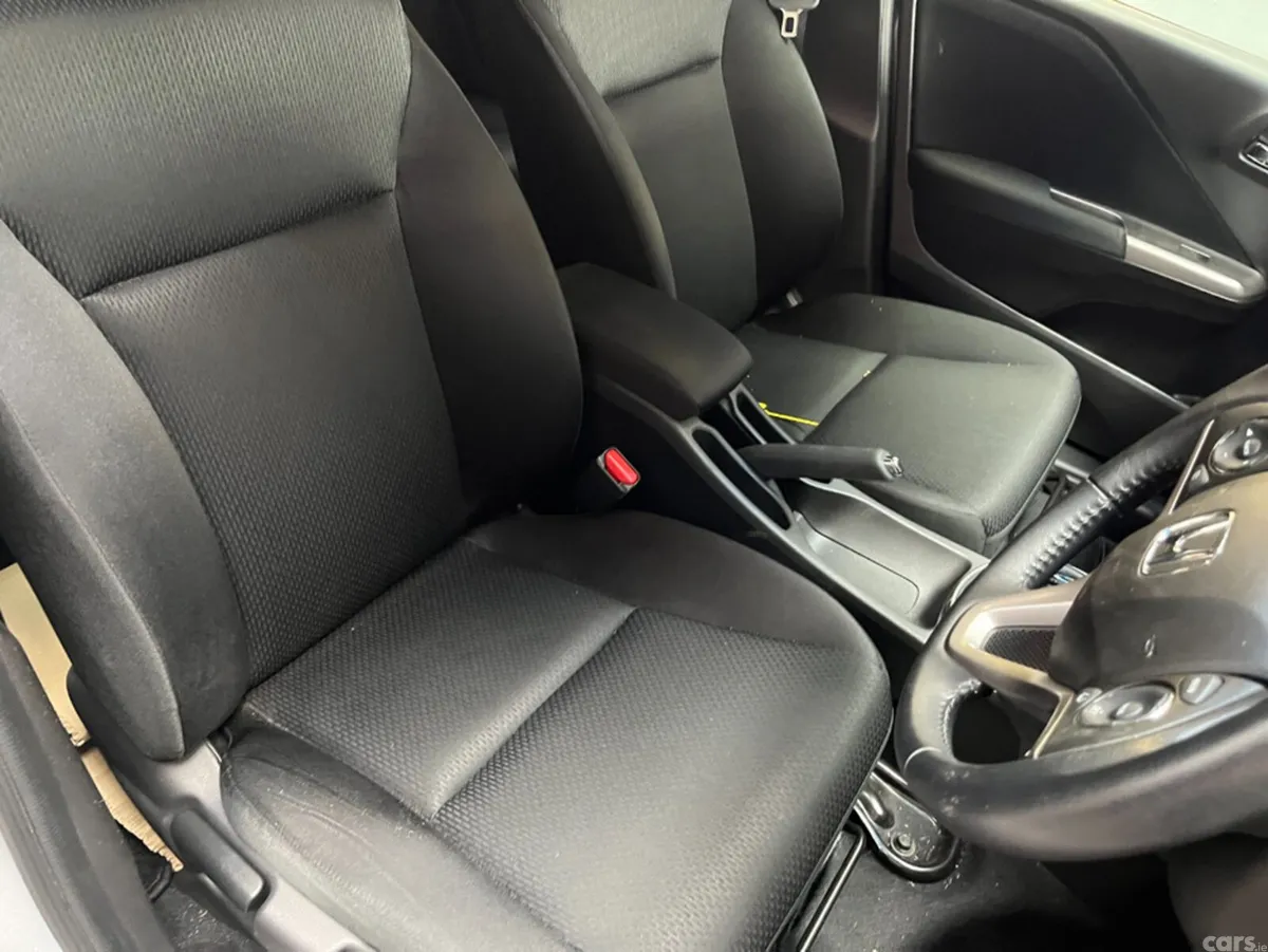 Honda Grace Saloon, Petrol Hybrid, 2021, Silver