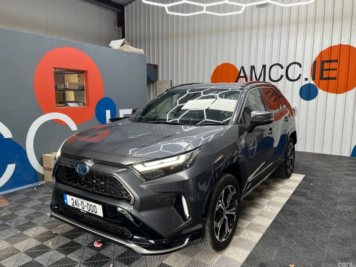 Toyota RAV4 SUV, Petrol Hybrid, 2024, Grey