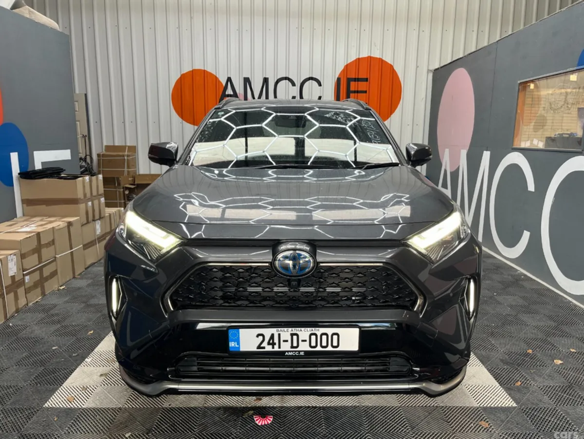 Toyota RAV4 SUV, Petrol Hybrid, 2024, Grey