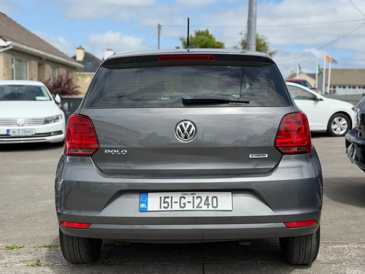 Volkswagen Polo Hatchback, Petrol, 2015, Grey