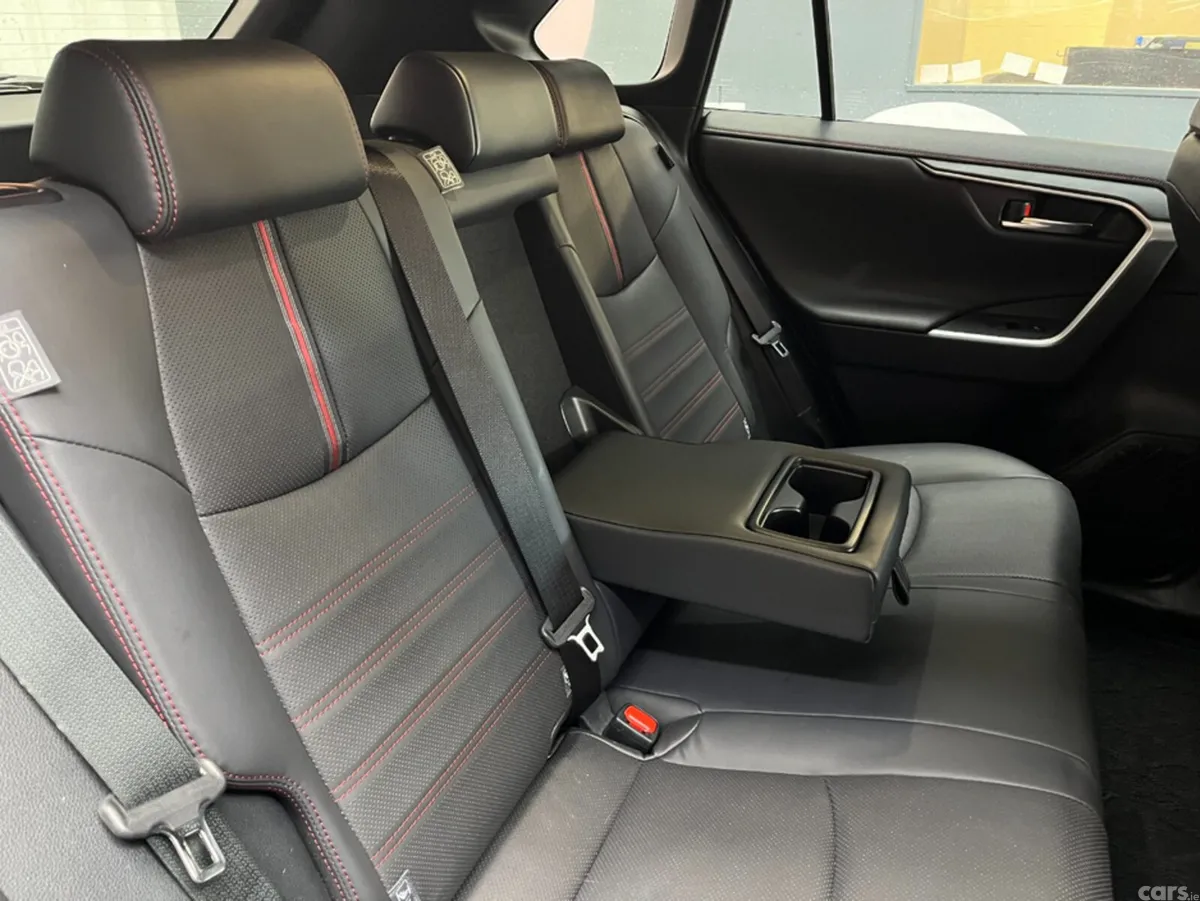 Toyota RAV4 SUV, Petrol Hybrid, 2024, Grey