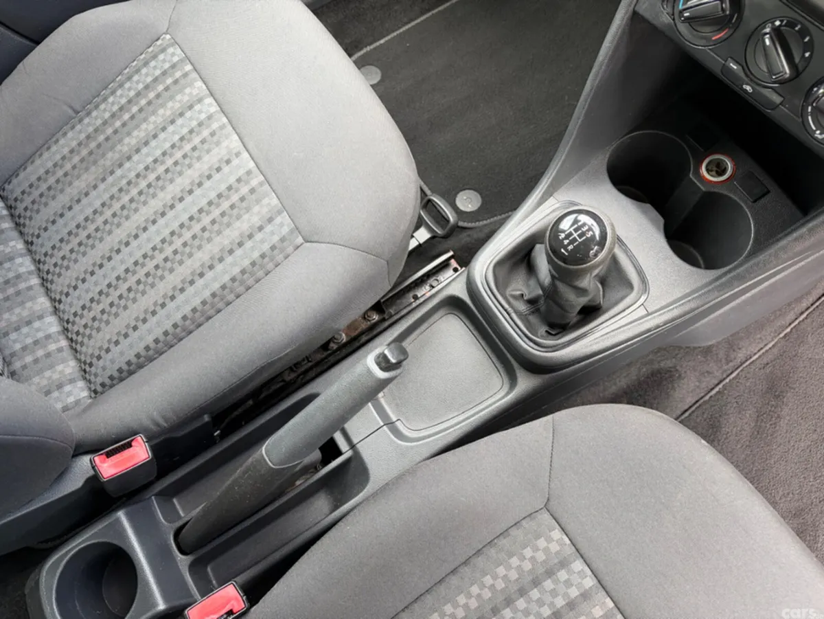 Volkswagen Polo Hatchback, Petrol, 2015, Grey