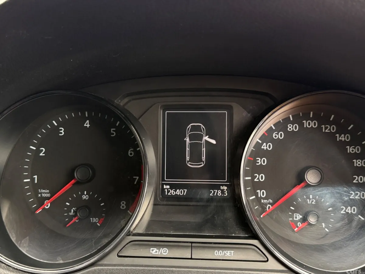 Volkswagen Polo Hatchback, Petrol, 2015, Grey