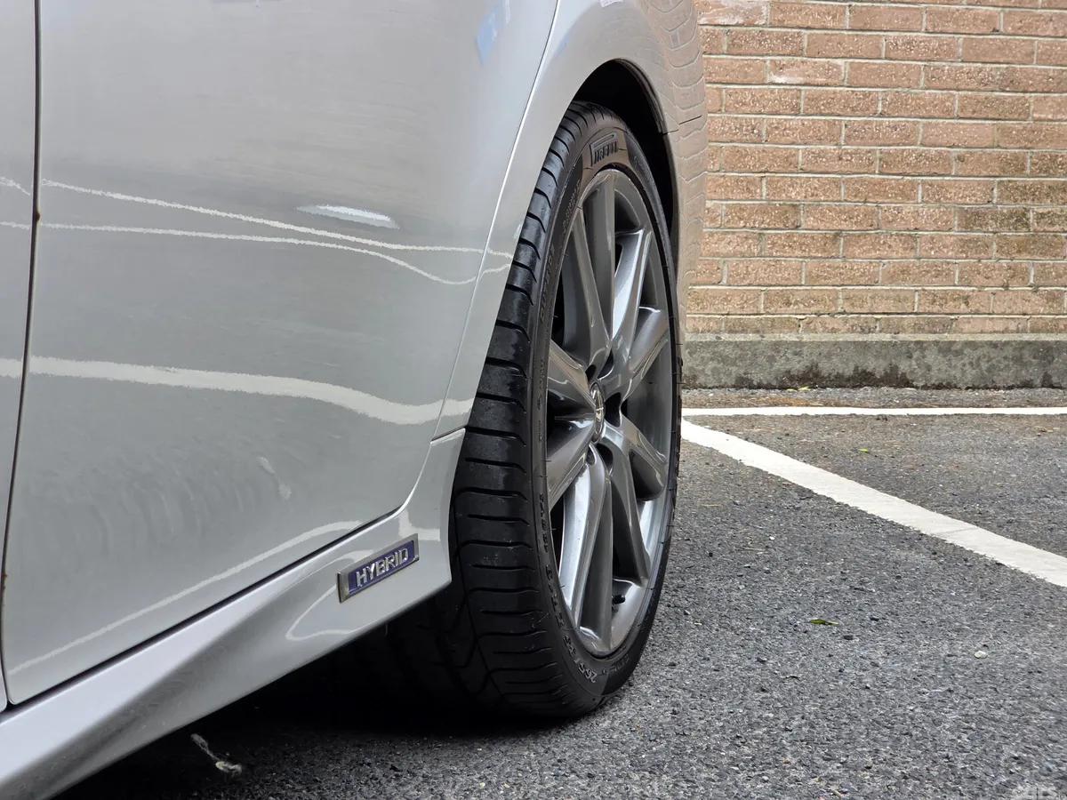 Lexus GS Saloon, Petrol Hybrid, 2014, Silver