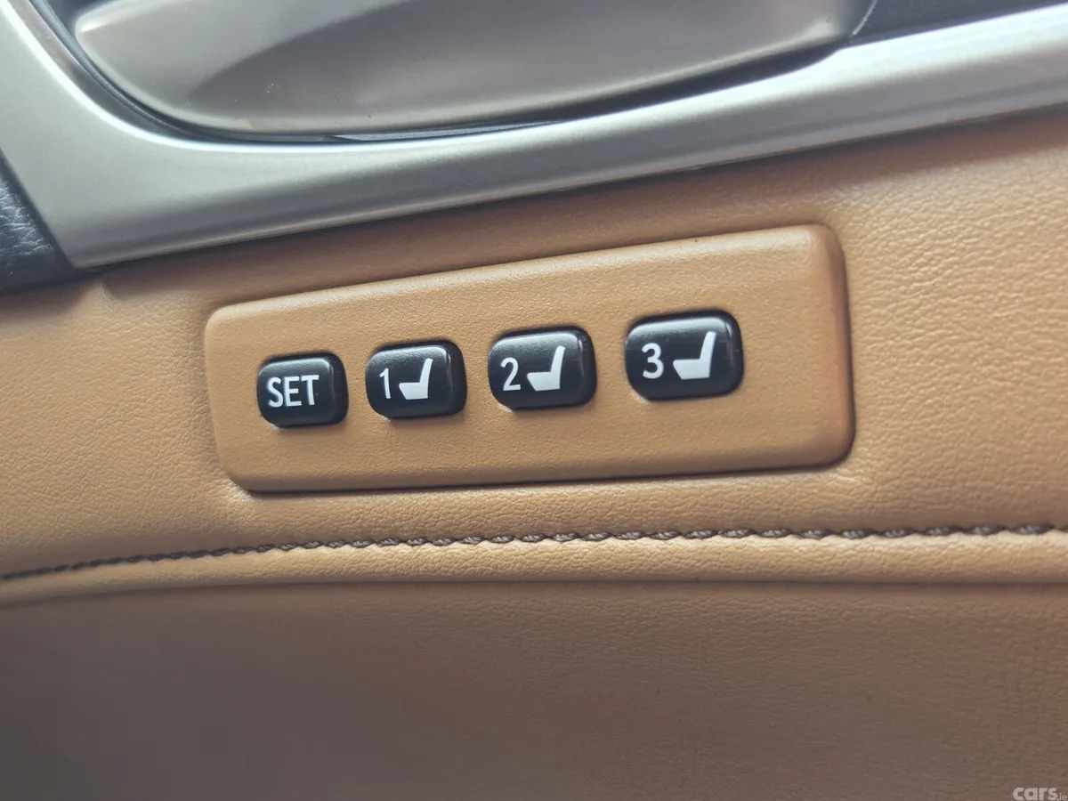 Lexus GS Saloon, Petrol Hybrid, 2014, Silver