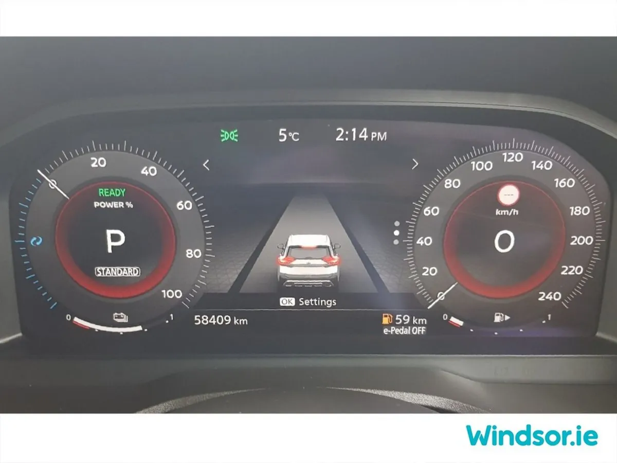 Nissan X-Trail SUV, Petrol Hybrid, 2023, Red