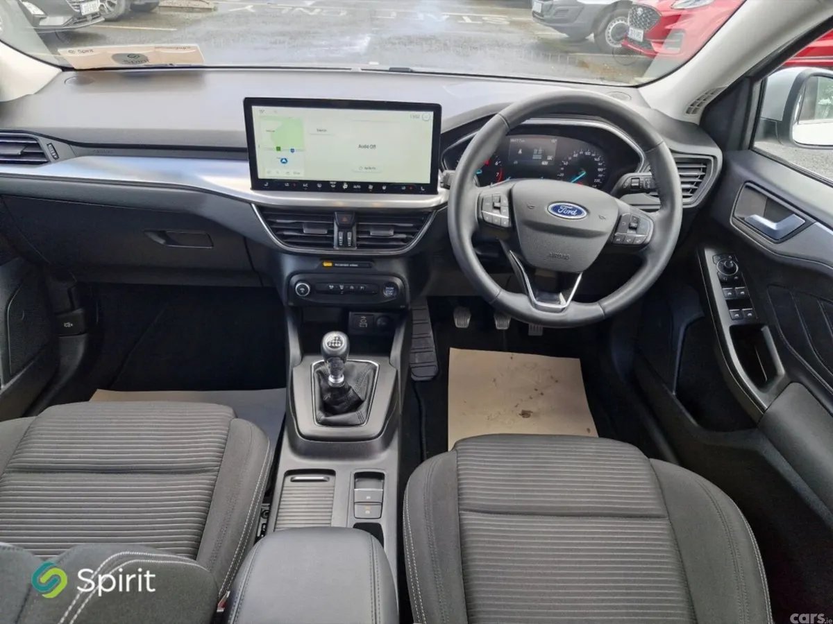 Ford Focus Hatchback, Petrol, 2023, Silver