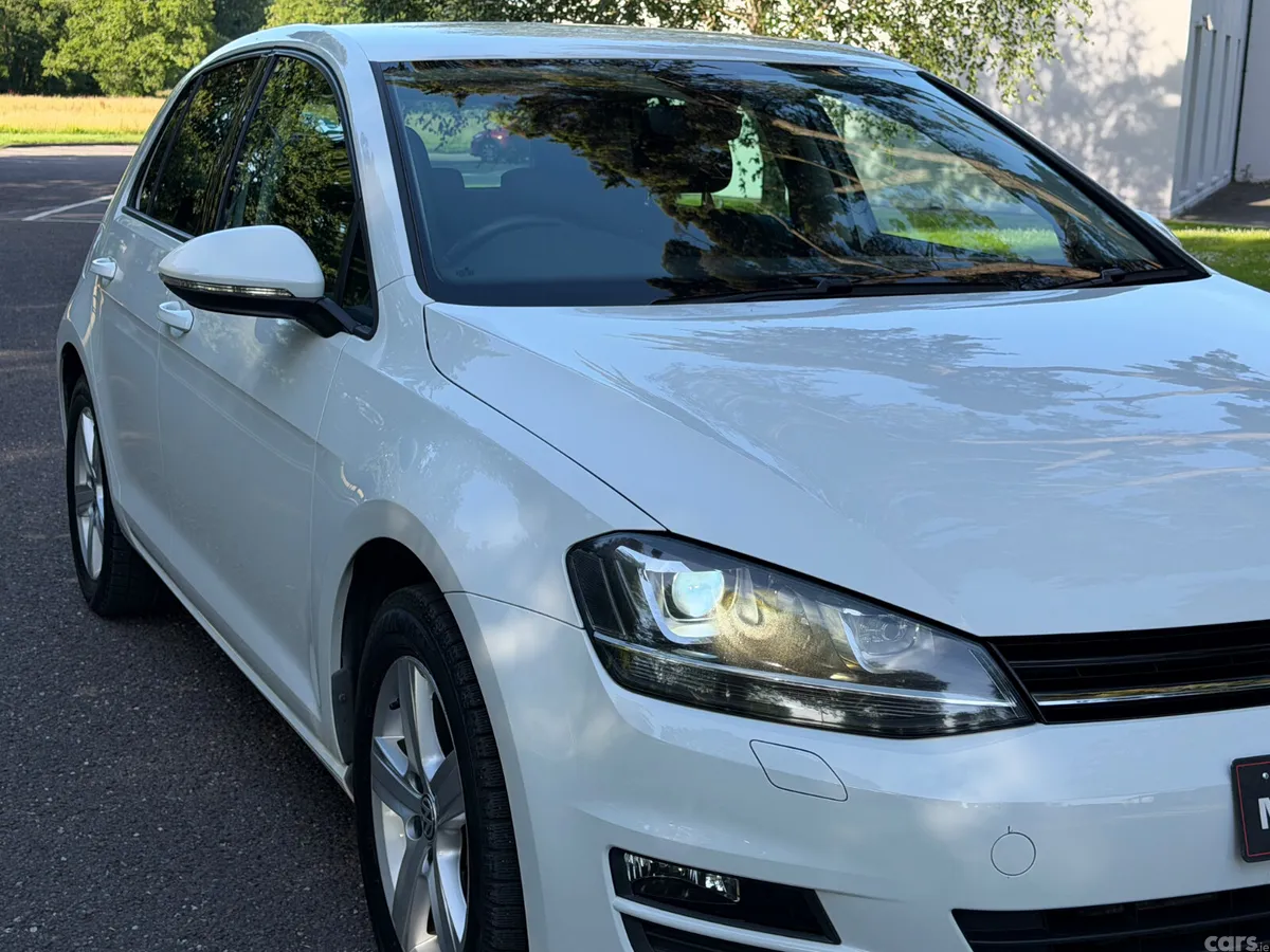 Volkswagen Golf Hatchback, Petrol, 2017, White