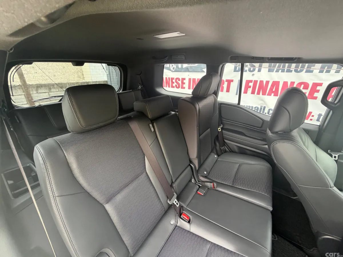 Toyota Land Cruiser SUV, Diesel, 2025, White
