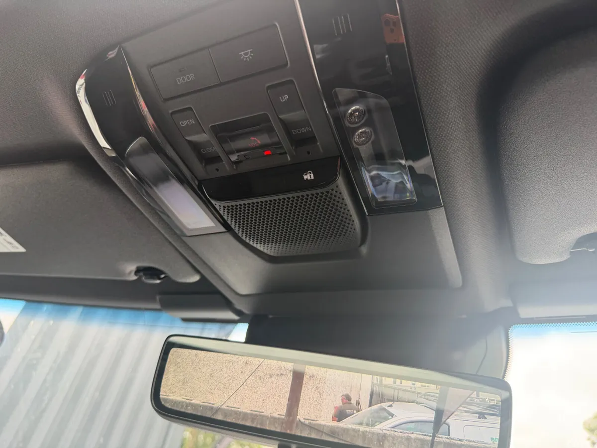 Toyota Land Cruiser SUV, Diesel, 2025, White