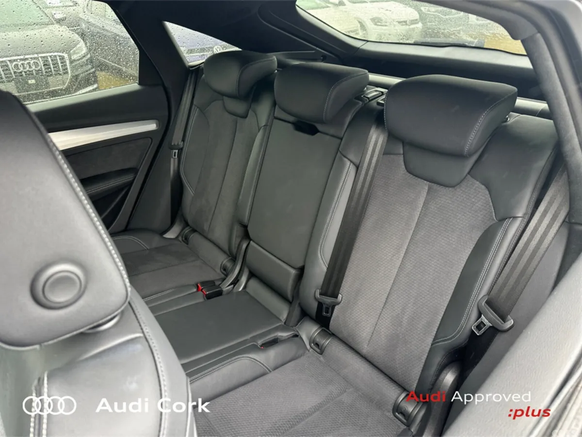 Audi Q5 Hatchback, Diesel, 2024, Grey