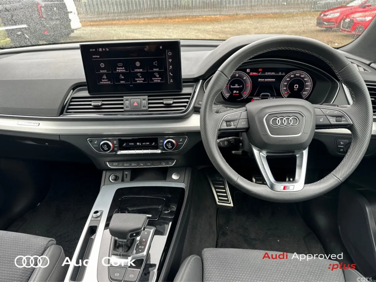 Audi Q5 Hatchback, Diesel, 2024, Grey