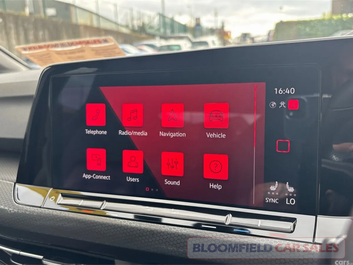 Volkswagen Golf Hatchback, Petrol, 2022, Grey