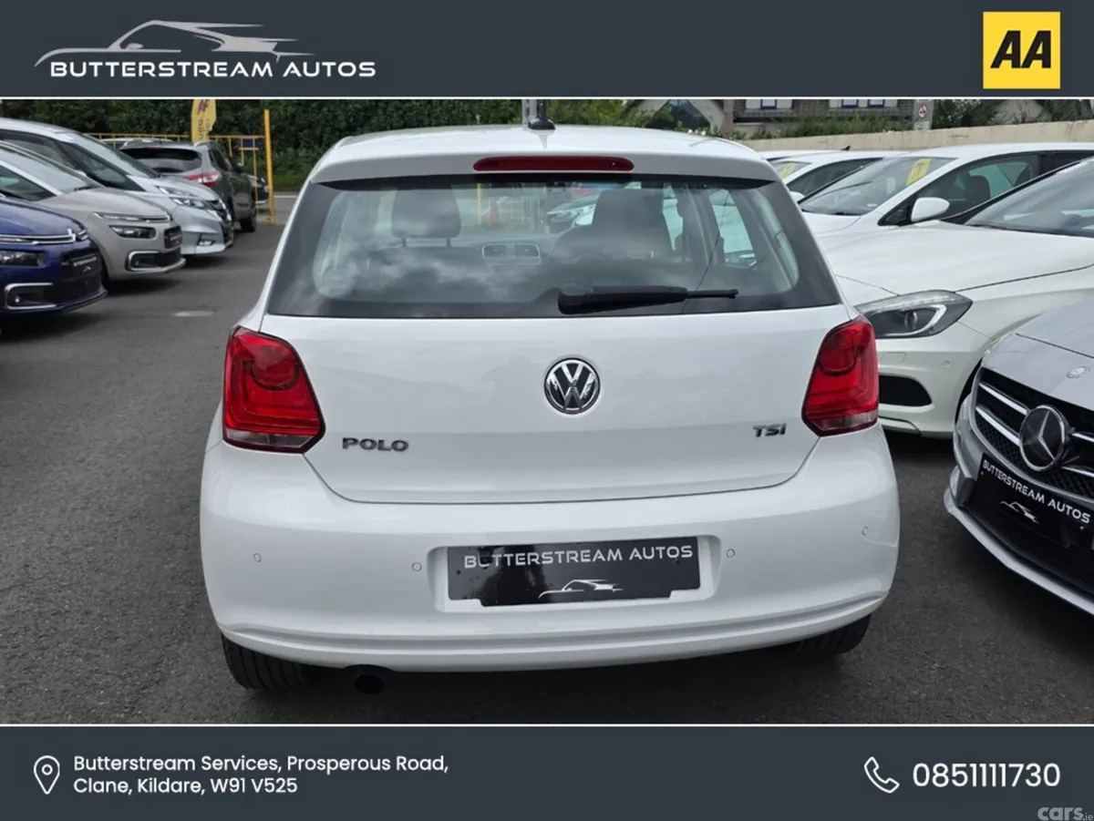 Volkswagen Polo Hatchback, Petrol, 2013, White