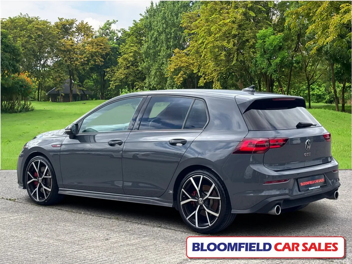 Volkswagen Golf Hatchback, Petrol, 2022, Grey