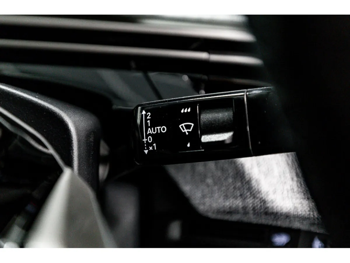 Peugeot 3008 SUV, Petrol Hybrid, 2026, Blue