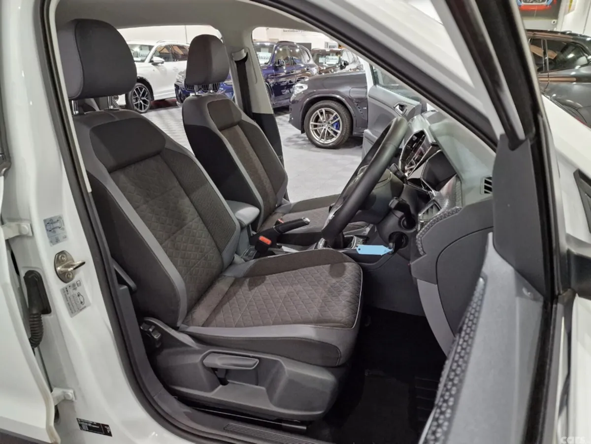 Volkswagen T-Cross SUV, Petrol, 2020, White
