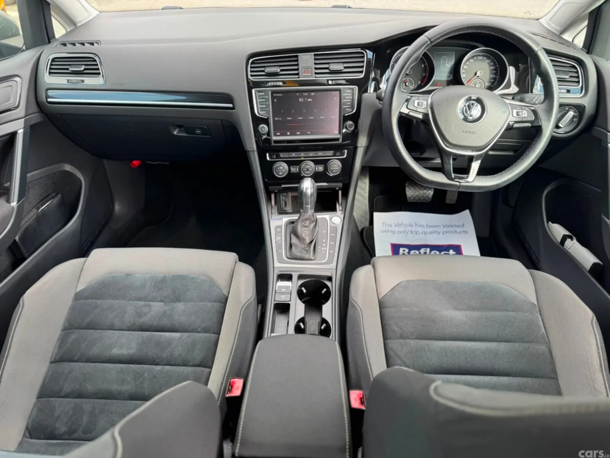 Volkswagen Golf Hatchback, Petrol, 2015, Grey