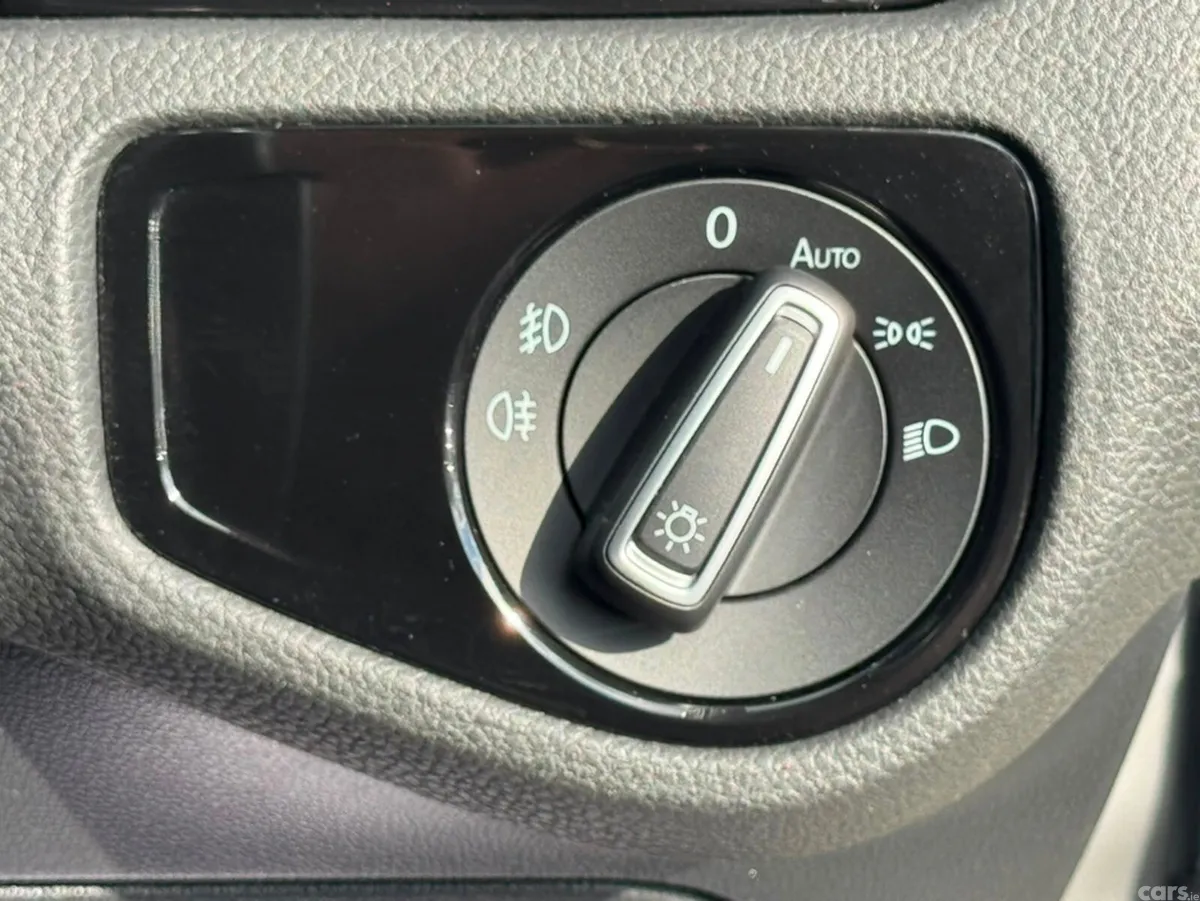 Volkswagen Golf Hatchback, Petrol, 2015, Grey