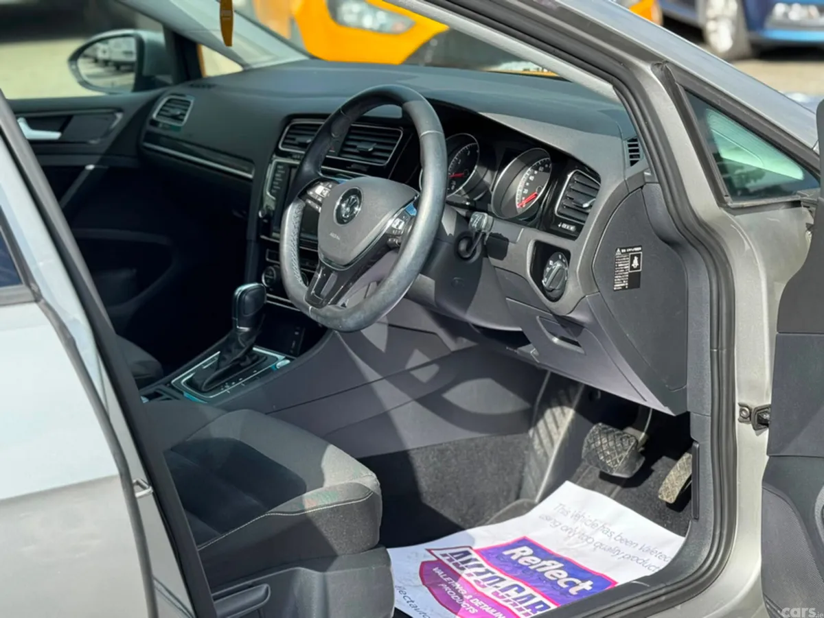 Volkswagen Golf Hatchback, Petrol, 2015, Grey