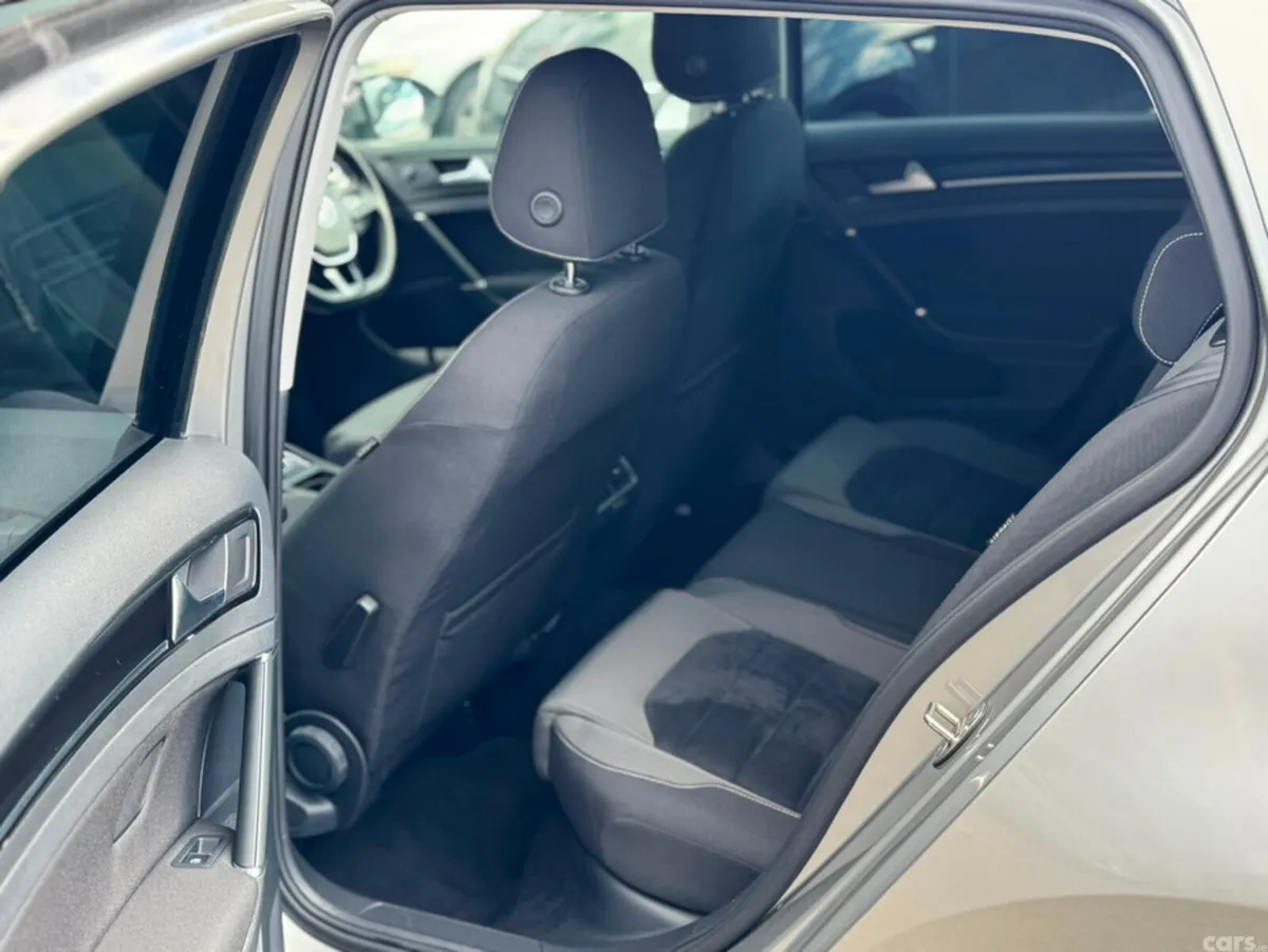 Volkswagen Golf Hatchback, Petrol, 2015, Grey