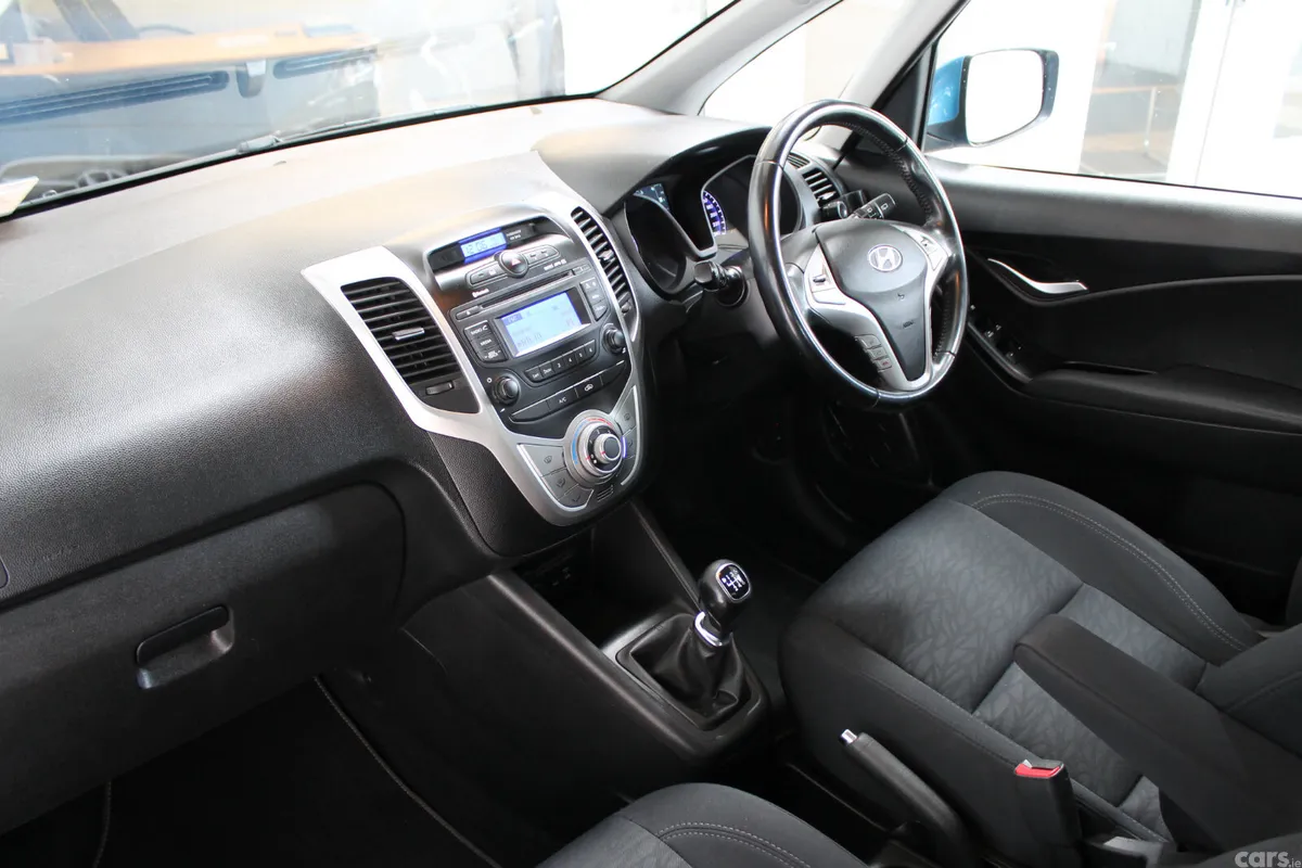 Hyundai ix20 MPV, Diesel, 2017, Blue