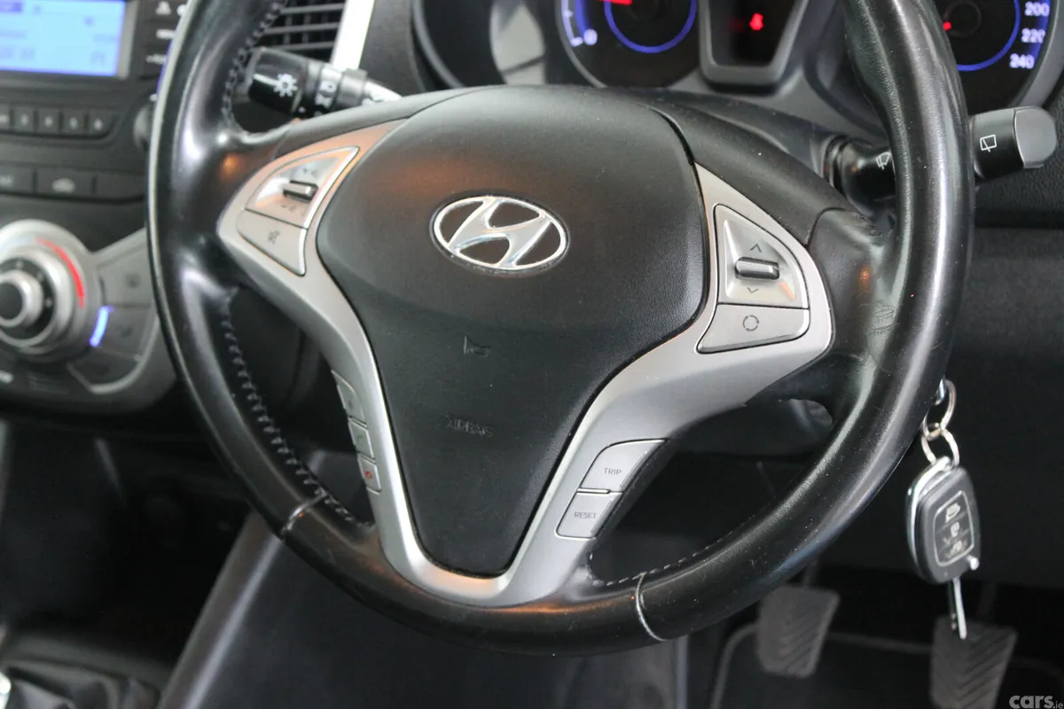 Hyundai ix20 MPV, Diesel, 2017, Blue