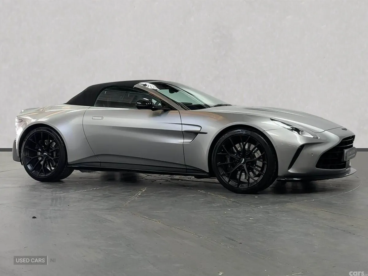 Aston Martin Vantage Coupe, Petrol, 2025, Silver