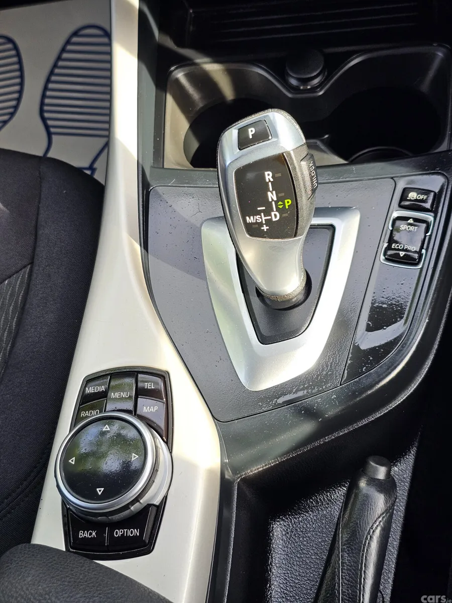 BMW 1-Series Hatchback, Petrol, 2014, White