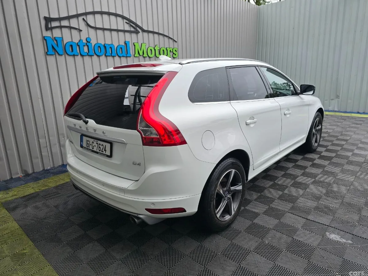 Volvo XC60 SUV, Diesel, 2016, White