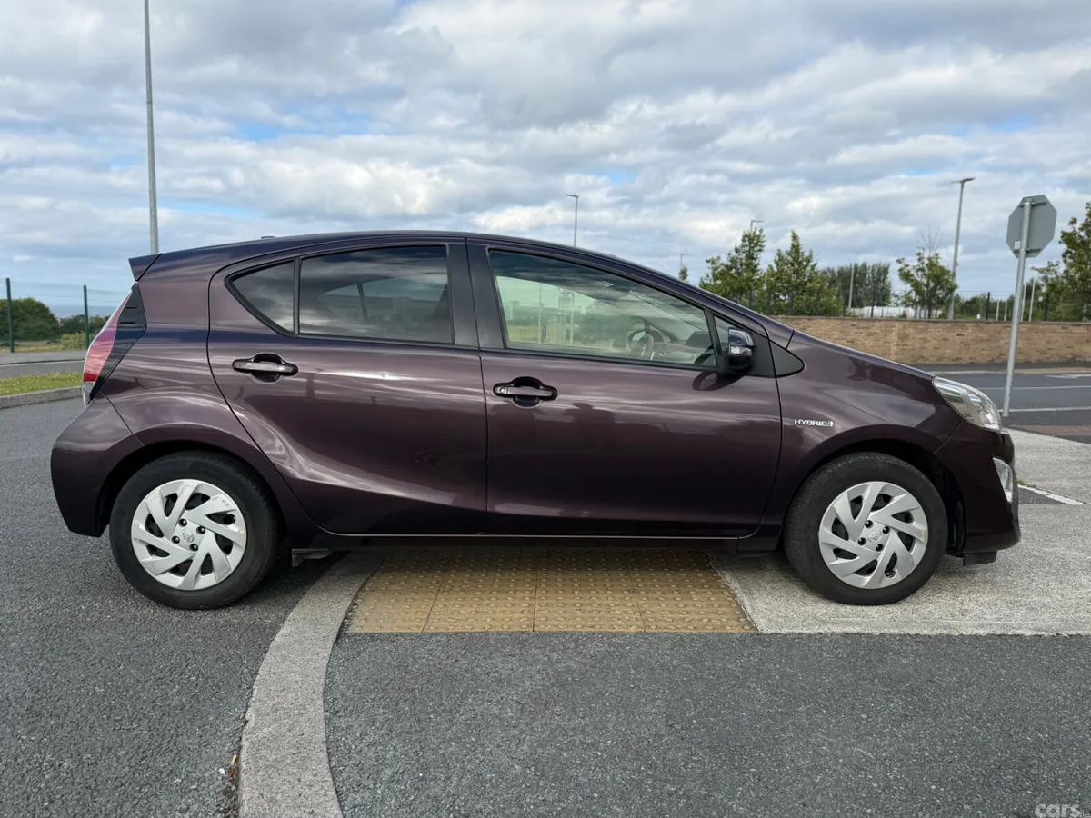 Toyota Aqua Hatchback, Petrol Hybrid, 2015, Brown