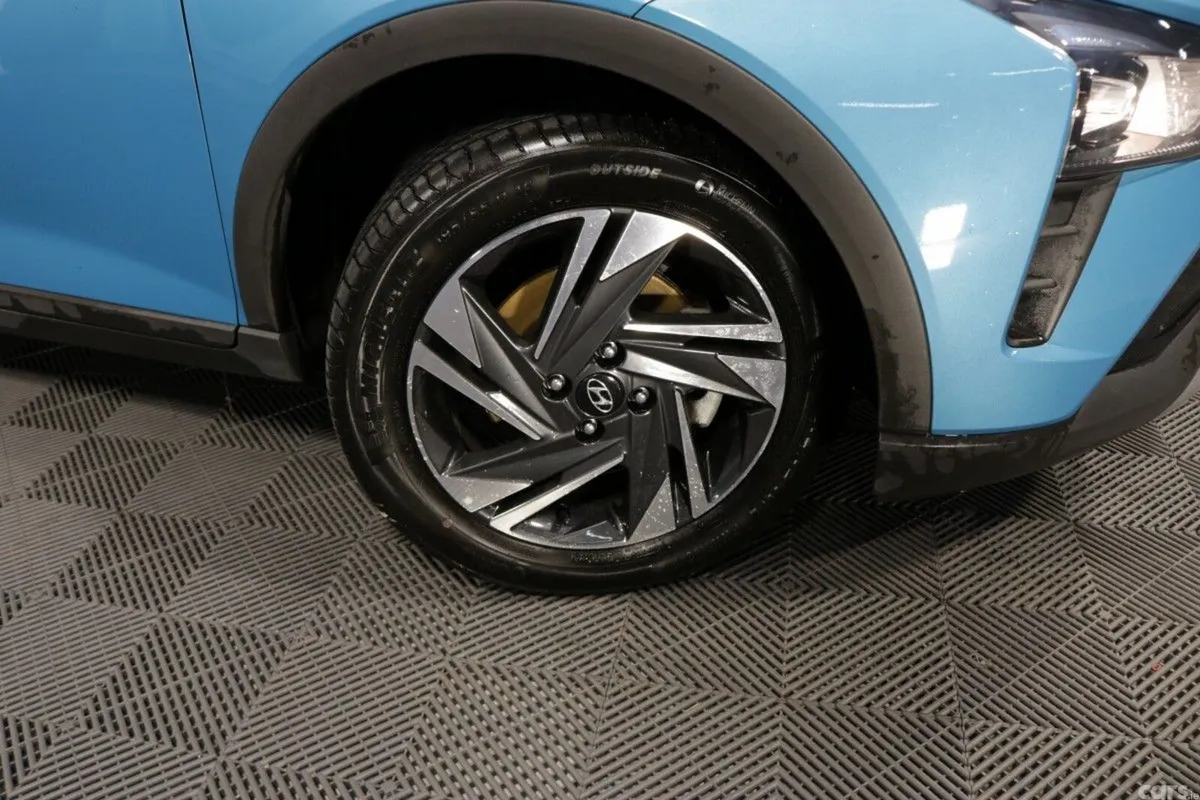 Hyundai Bayon Estate, Petrol, 2023, Blue