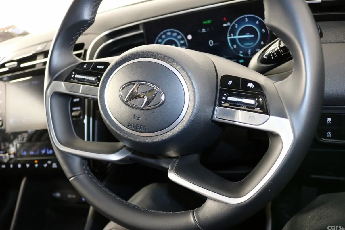 Hyundai Tucson SUV, Diesel, 2023, White