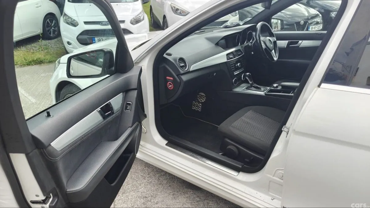 Mercedes-Benz C-Class Saloon, Diesel, 2014, White