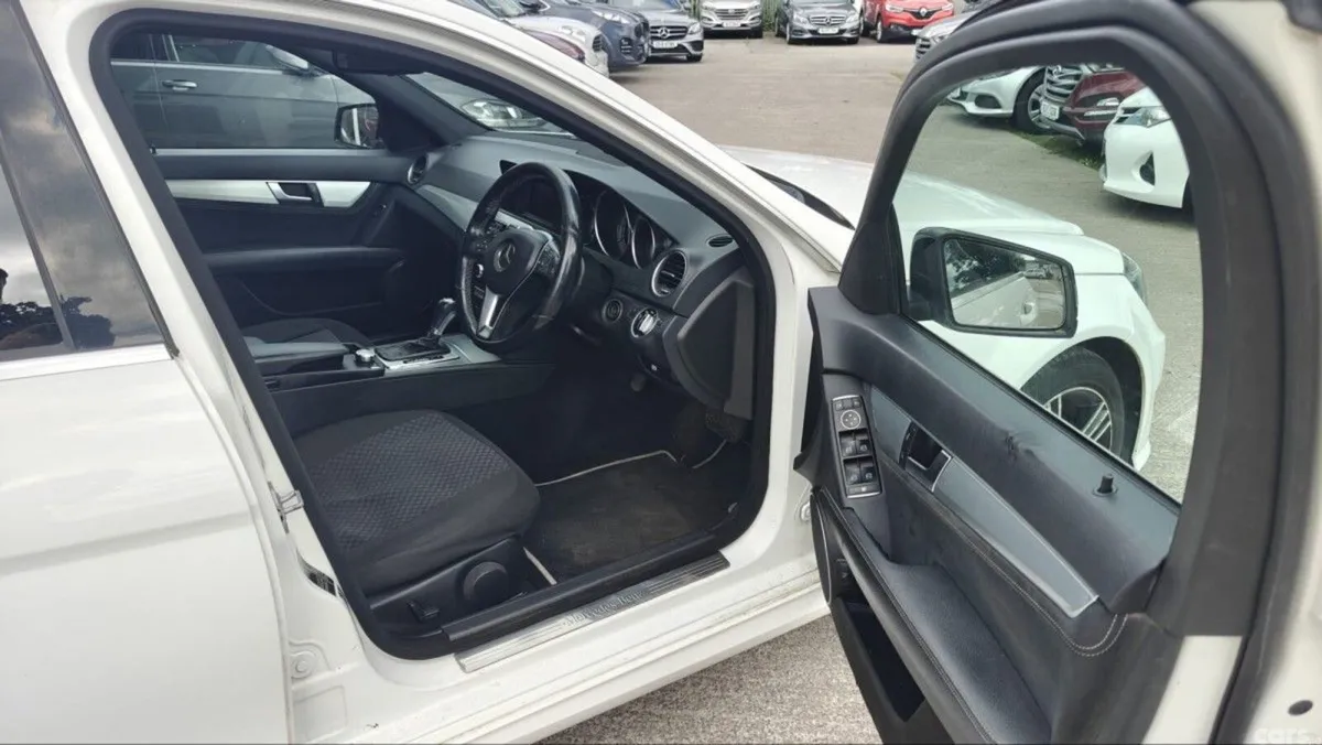 Mercedes-Benz C-Class Saloon, Diesel, 2014, White
